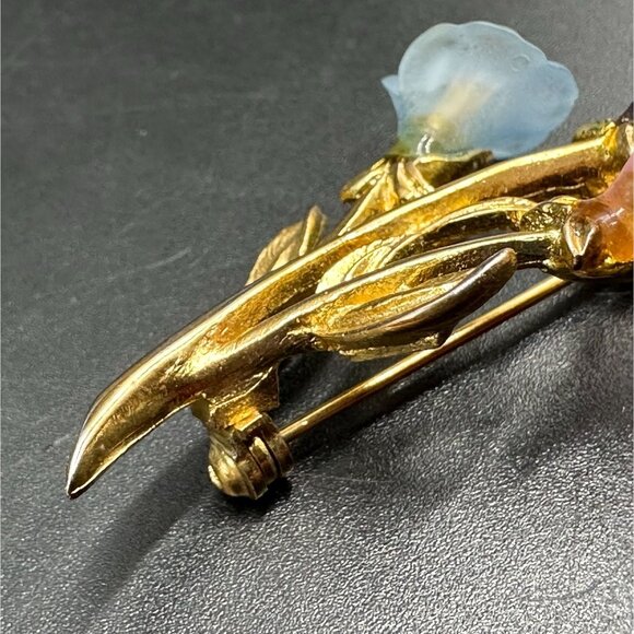 Vintage Floral Brooch Pin Lianna LIA Gold Toned Calla Lily Flower Pink Blue - Picture 8 of 9